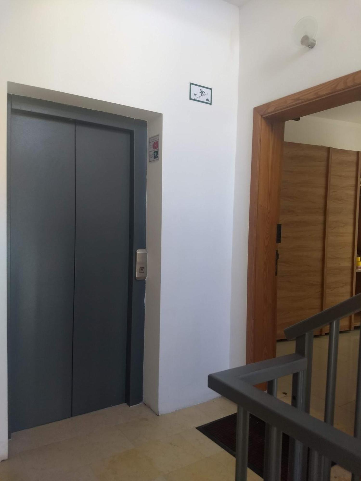 Confortable And Quiet Apartment In St. Julian St. Julian's Exterior foto