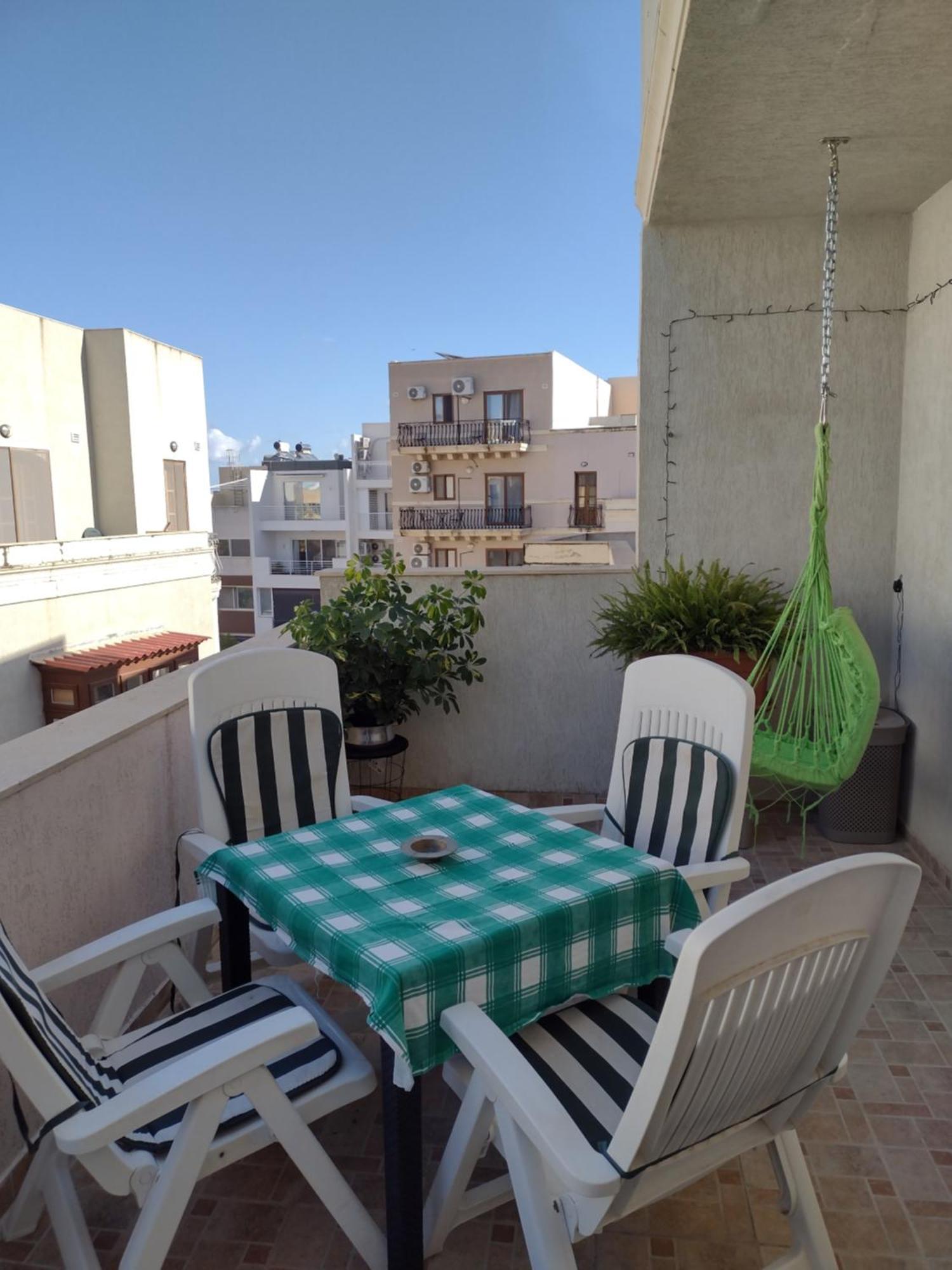 Confortable And Quiet Apartment In St. Julian St. Julian's Exterior foto